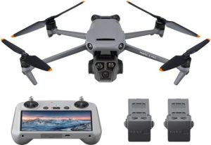 DJI - Mavic 3 Pro Fly More Combo Drone